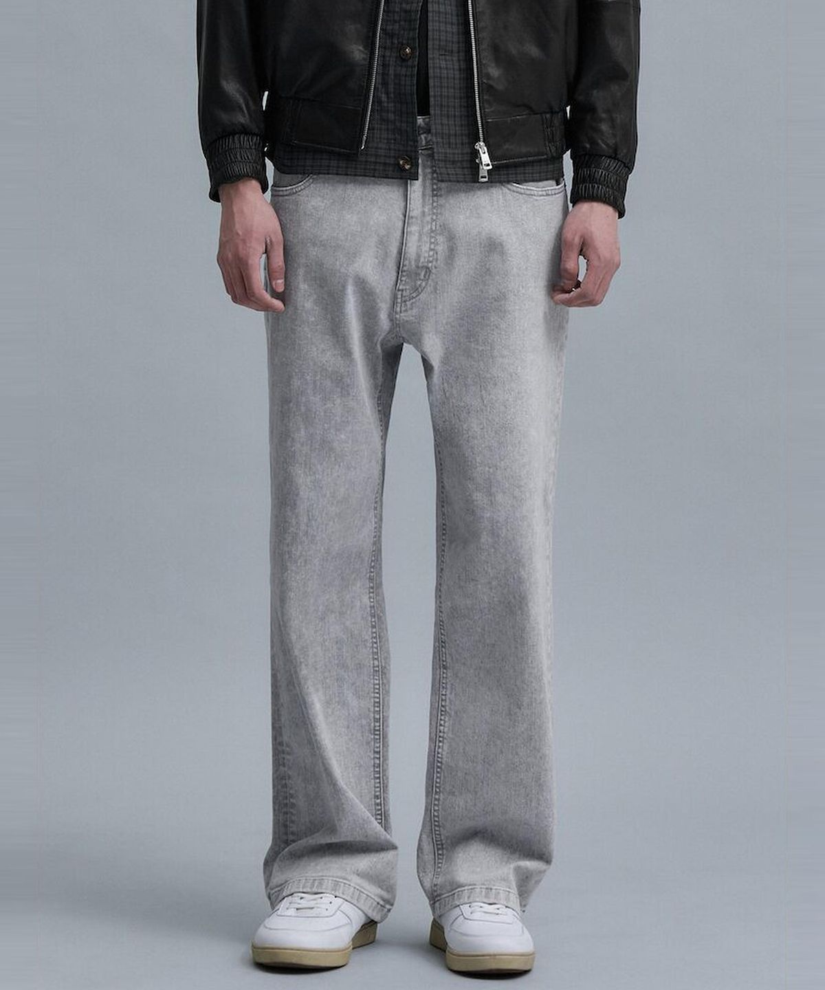 시프트지(SHIFT.G) Washed Wide Denim Pants  Light Grey