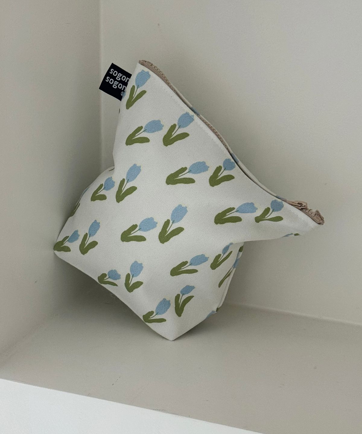 소곤소곤(SOGONSOGON) shampoo blue pouch w