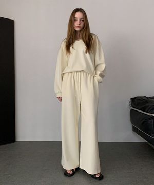 [SET] Cozy V-neck T-shirt + Banding Pants Set-up (3colors)