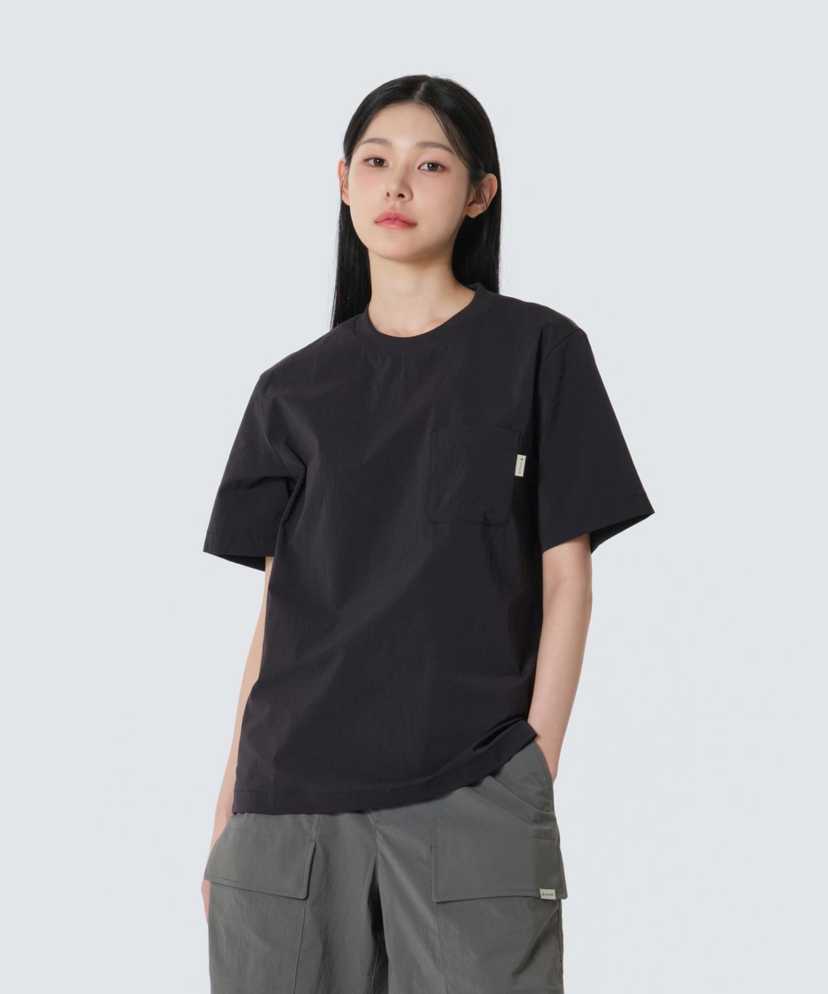 스노우피크 어패럴(SNOWPEAK APPAREL) 루트 베이직 반팔 티셔츠 (S26MURTS80) Dark Charcoal