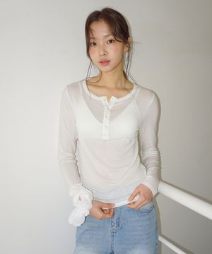 (woman) 시어 헨리넥 롱슬리브_White
