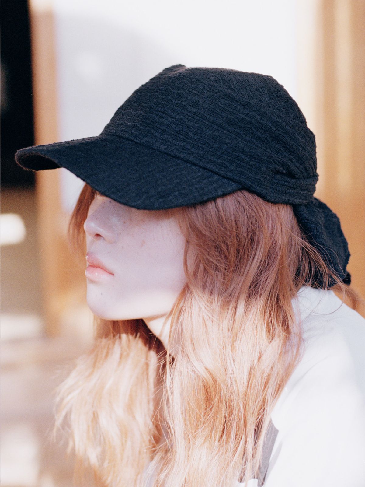 포에지담(POESIEDAME) FLOWY SCARF CAP IN BLACK