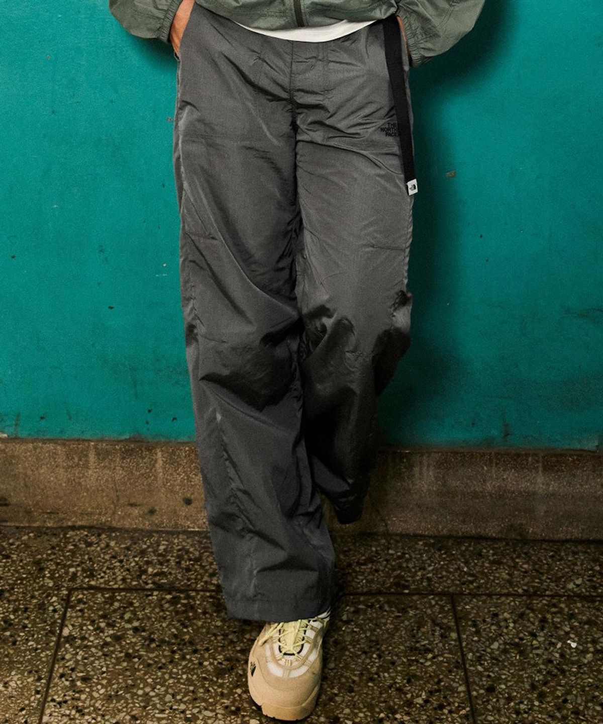 노스페이스(THE NORTH FACE) NP6NS04K 화이트라벨 쉘던 팬츠 SMOKE GRAY