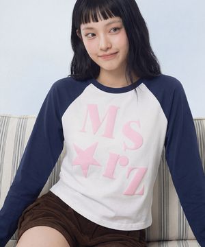 Typo Raglan Long Sleeve_Navy