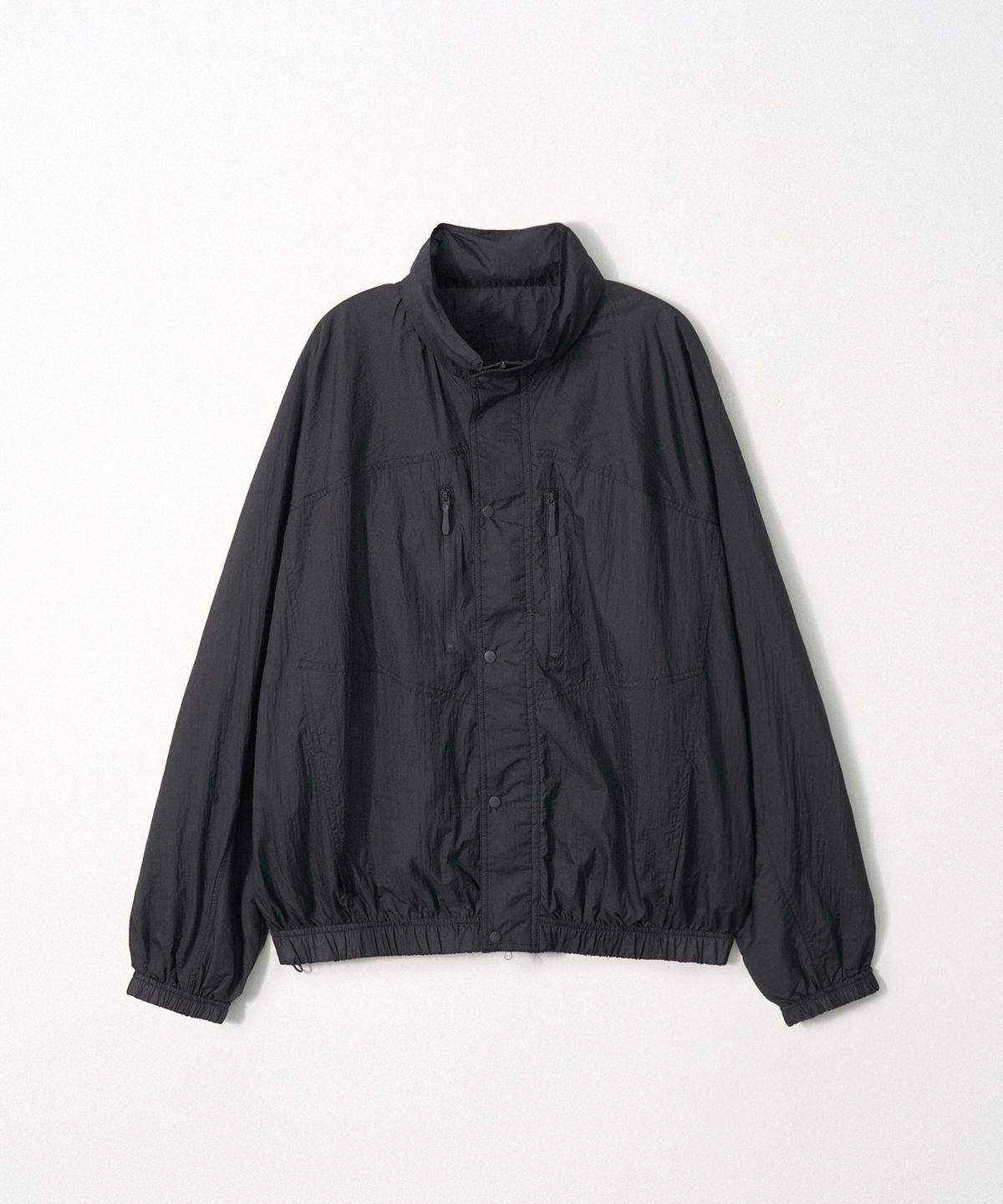 이지오(EZIO) Tail Windbreaker_Charcoal