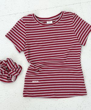 SCRUNCHIE SET SLIM FIT T SHIRT RED STRIPE