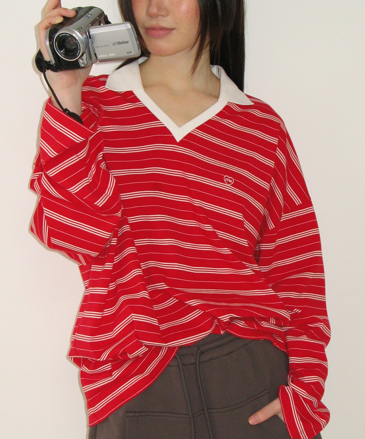 론론(RONRON) STRIPE V NECK COLLAR LONG SLEEVE RED