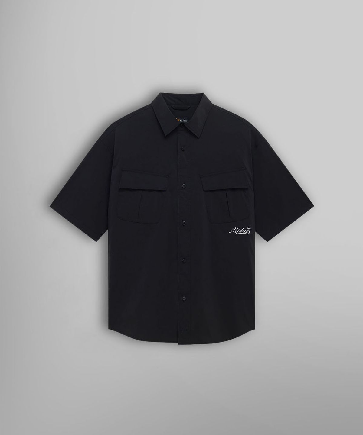 알파 인더스트리(ALPHA INDUSTRIES) SS 퍼티그 릴랙스드 데코 셔츠 블랙
