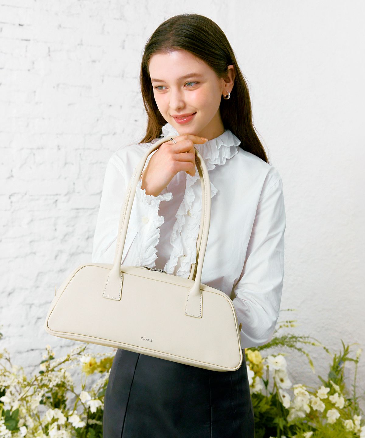 끌라베(CLAVE) 루비 아이보리 숄더백 (RUBY Ivory Shoulder Bag)