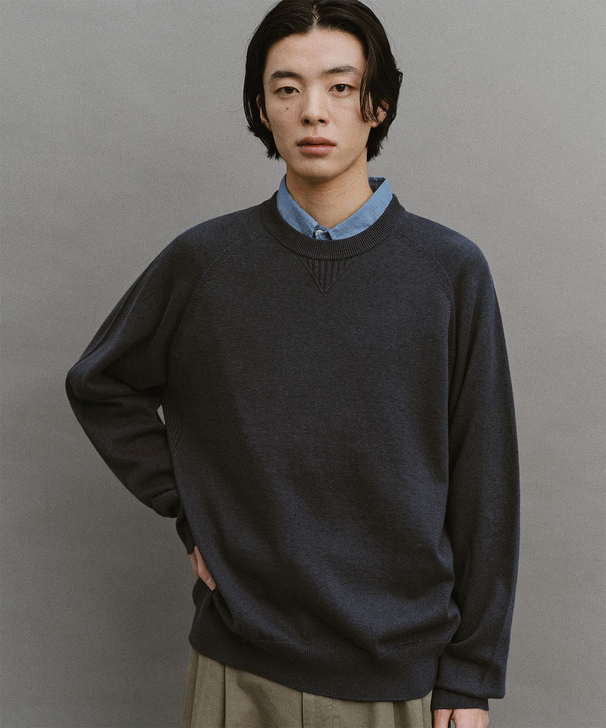 어나더 오피스(ANOTHER OFFICE) Whole Garment Crew-Neck Knit (Indigo Blue)