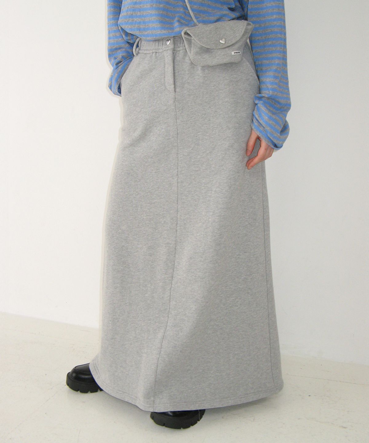 론론(RONRON) MINI POCKET BAG SET LONG SKIRT GREY