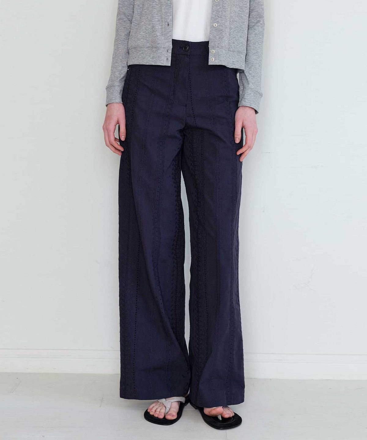 더라이(THERYE) Lace Pattern Wide Pants(Navy)