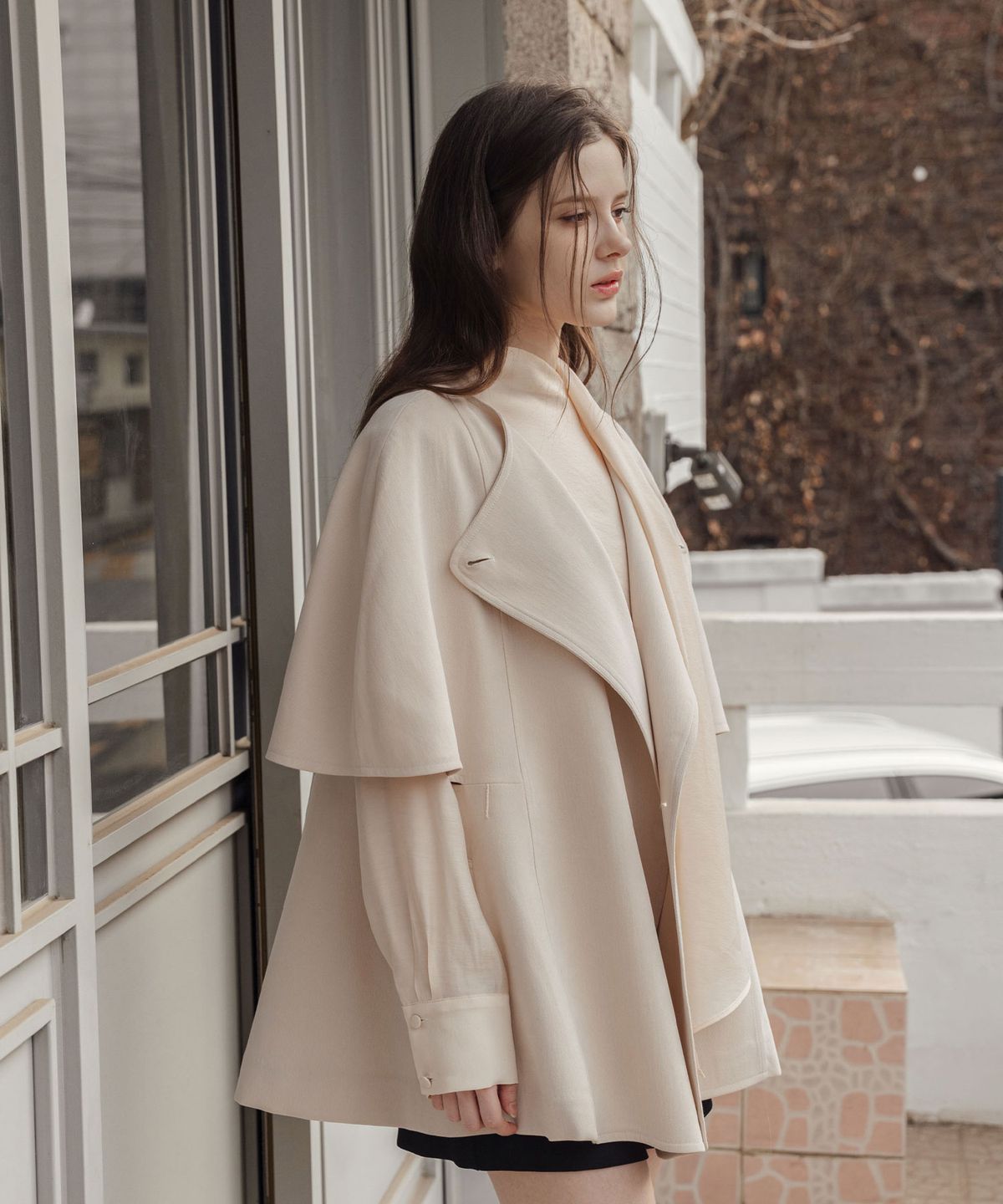 로트르드민(LAUTREDE MIN) Cape Vest Light beige Jacket