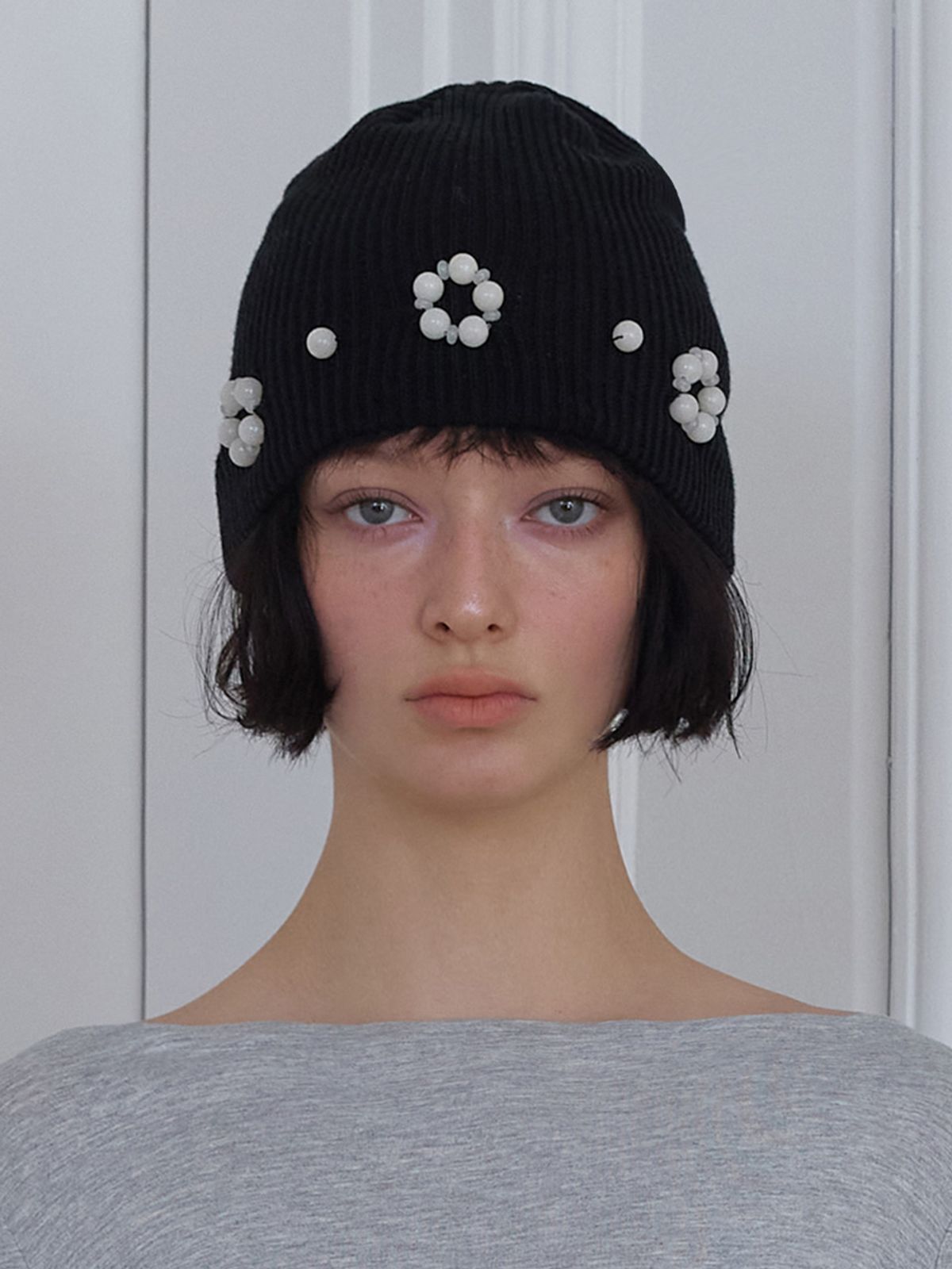민더리(MEENDERI) ORBIT BEAD BEANIE - BLACK