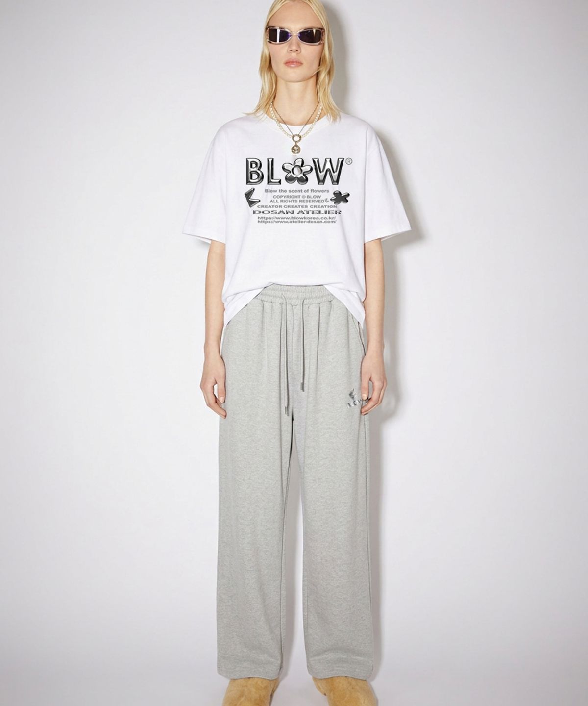 블로우(BLOW) LENTICULAR LOGO SWEAT PANTS