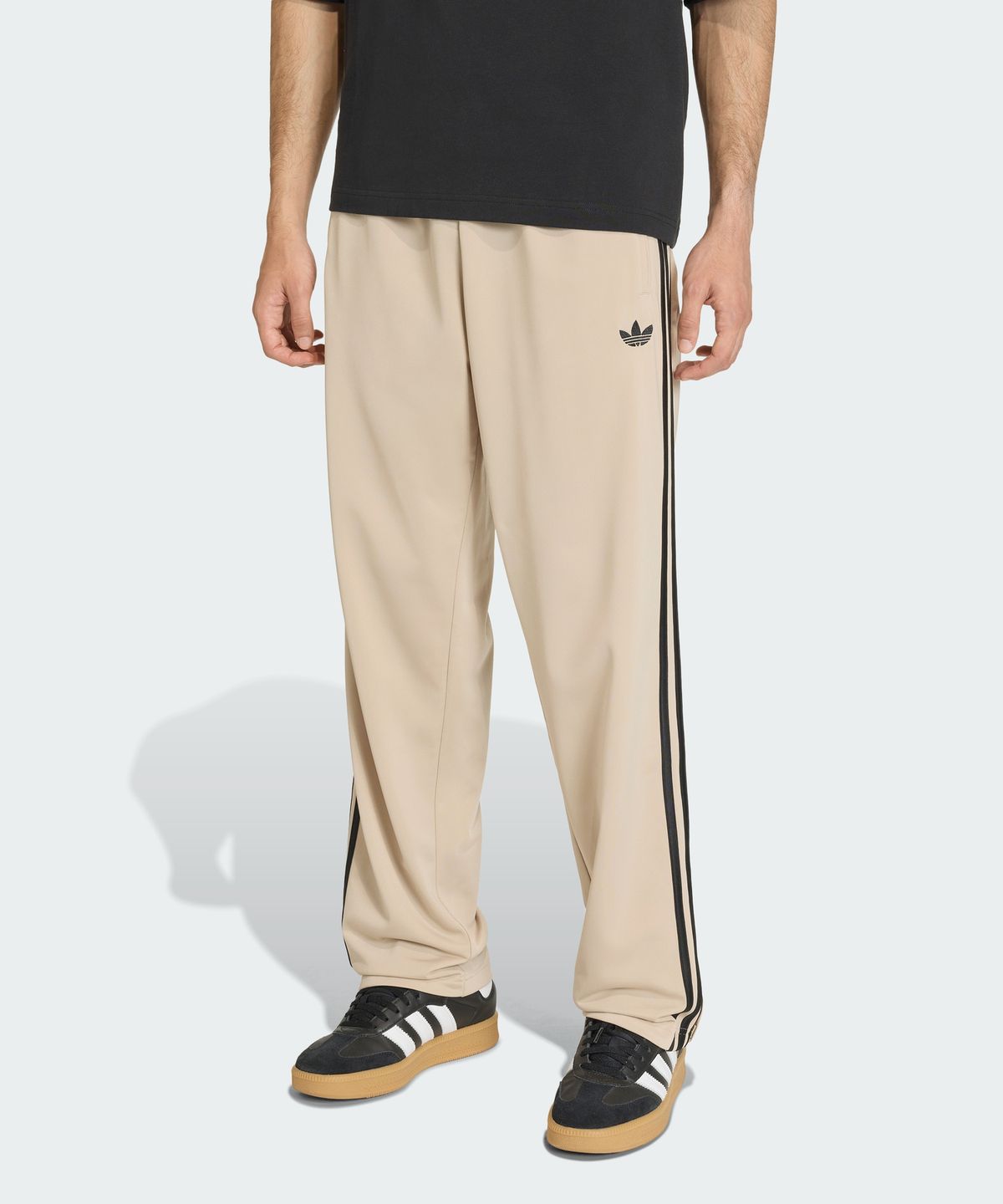 아디다스(ADIDAS) 파이어버드 트랙 팬츠 - 스톤카키 / KE6679
