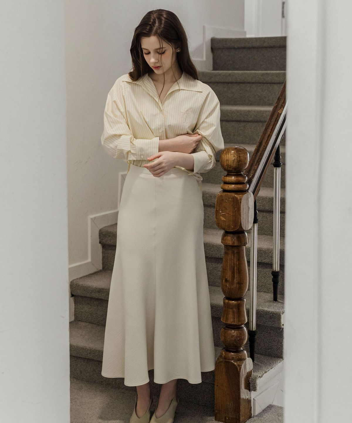 로트르드민(LAUTREDE MIN) MUSE Flared skirt