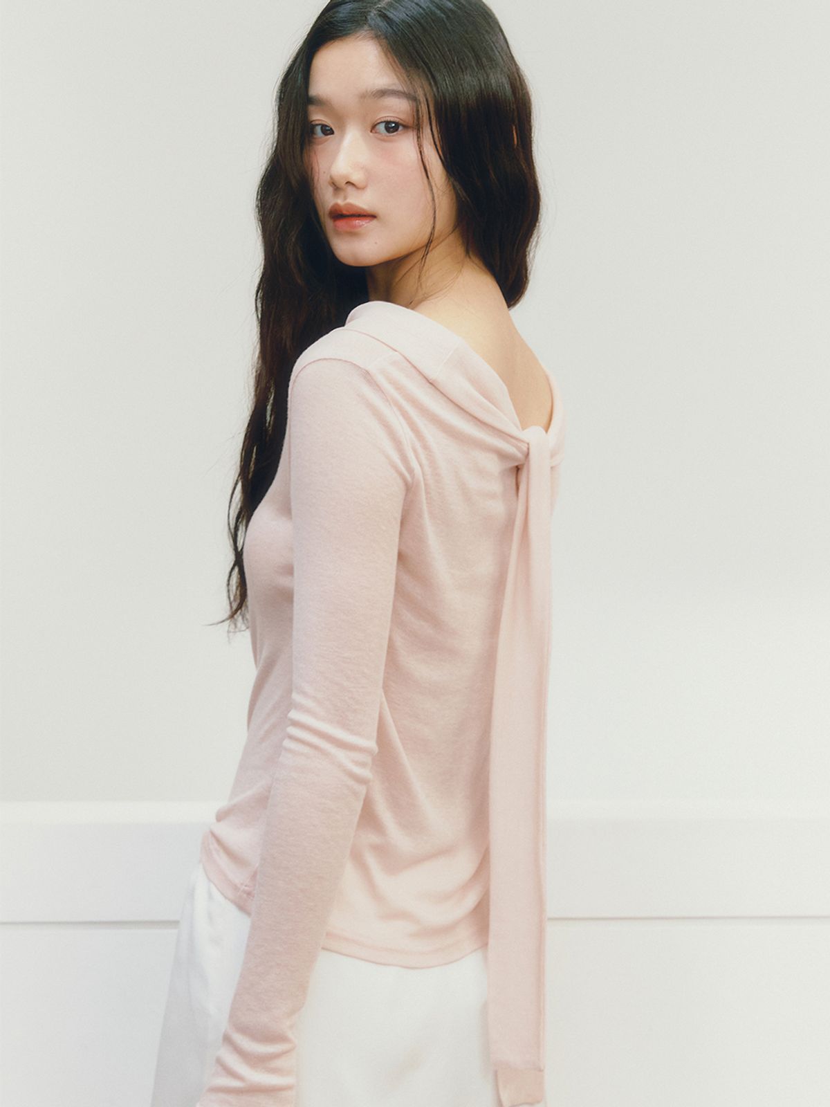 가니송(GANISONG) 드레이프 타이 테일 티셔츠_피치