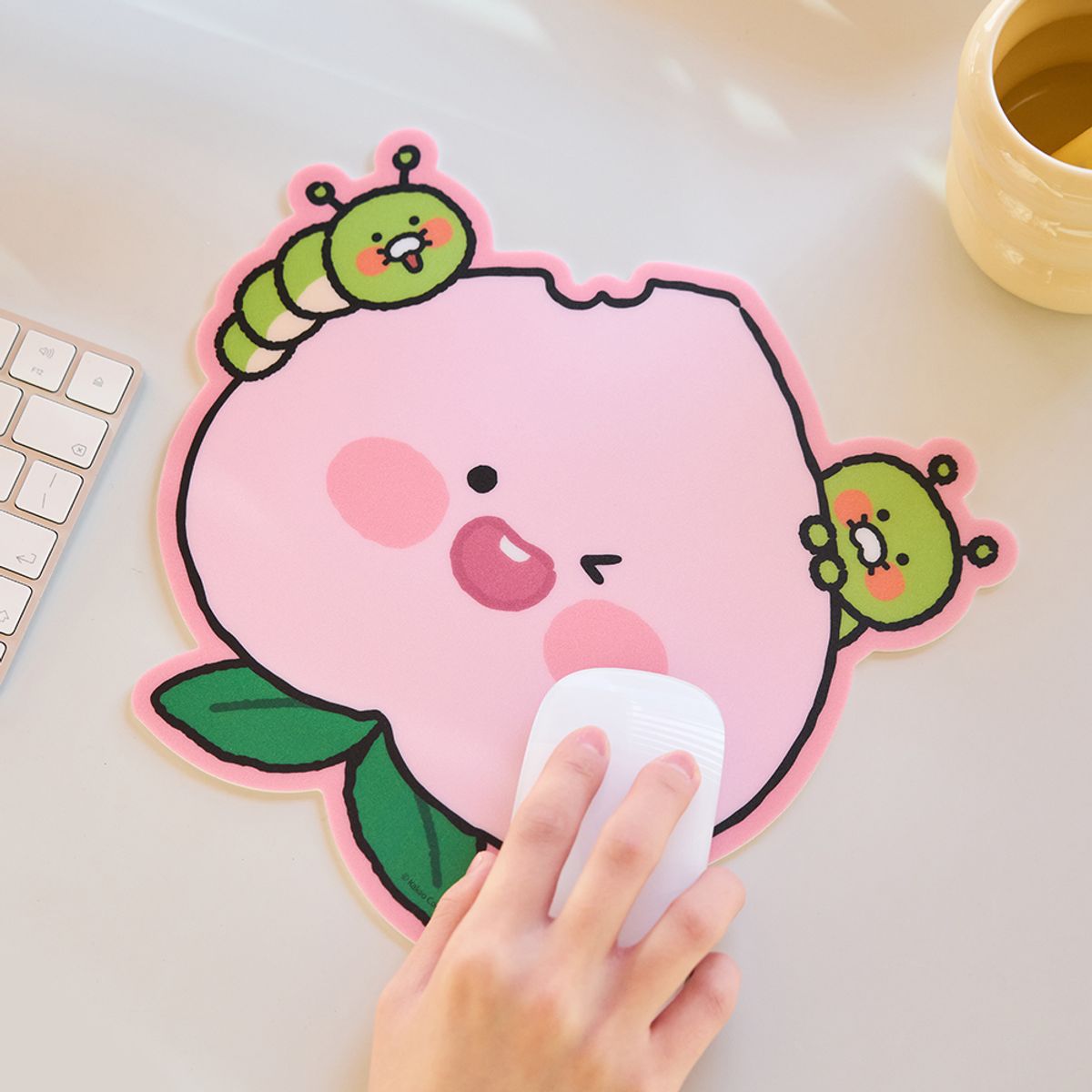 카카오프렌즈(KAKAO FRIENDS) 춘꿈틀이 마우스패드_어피치