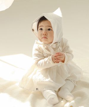 우리 아가의 청순함을 책임질게요 - 아기 끈나시바디슈트