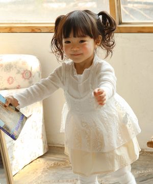 청순한 어여쁨이 느껴지죠 - 아기 물결목티