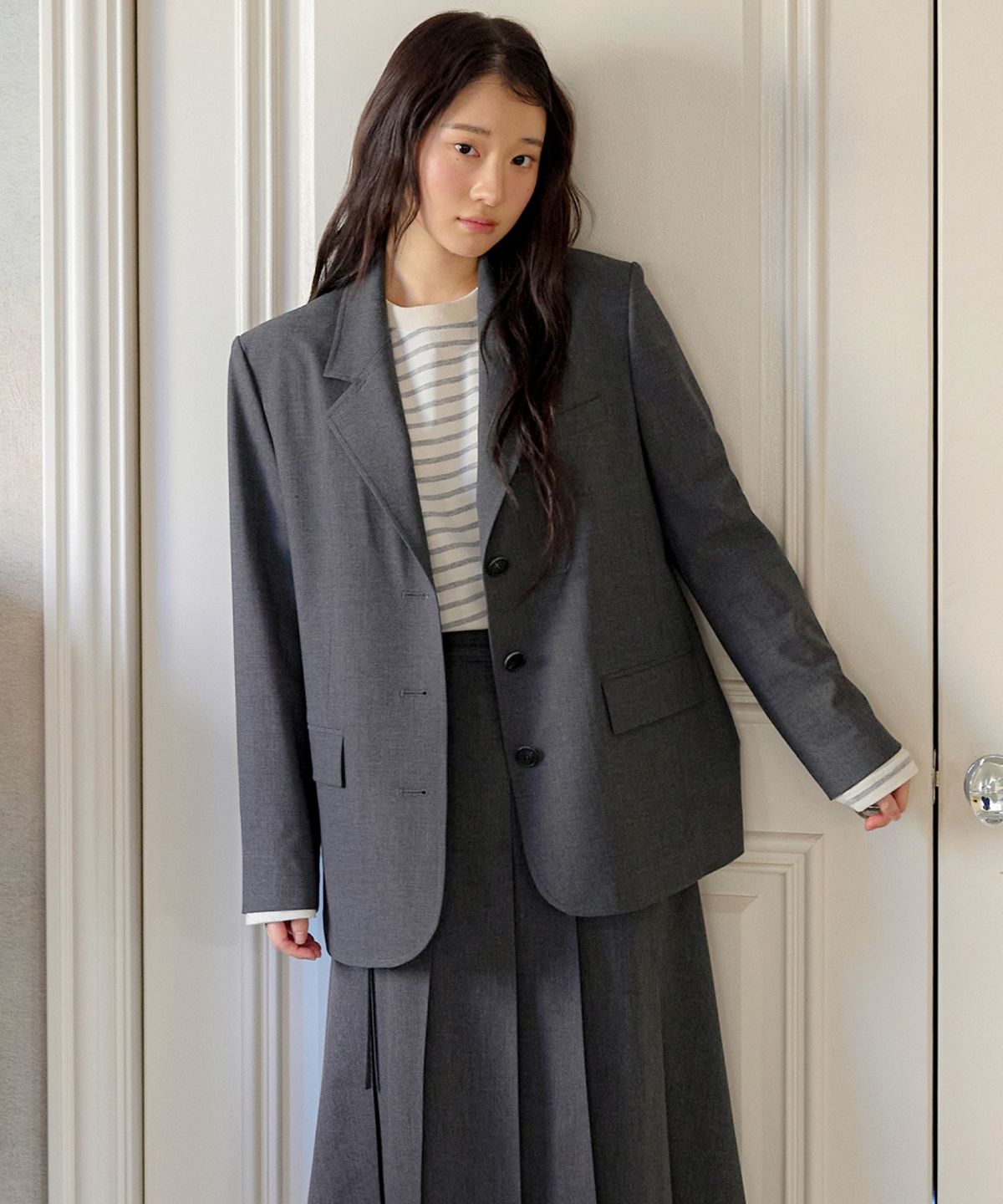 올리브 데 올리브(OLIVE DES OLIVE) 세미 오버 싱글 자켓 OW6MJ3000