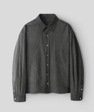 [인더스트X후디진호] 세미크롭 피그먼트 워시드 스트라이프 셔츠_문그레이