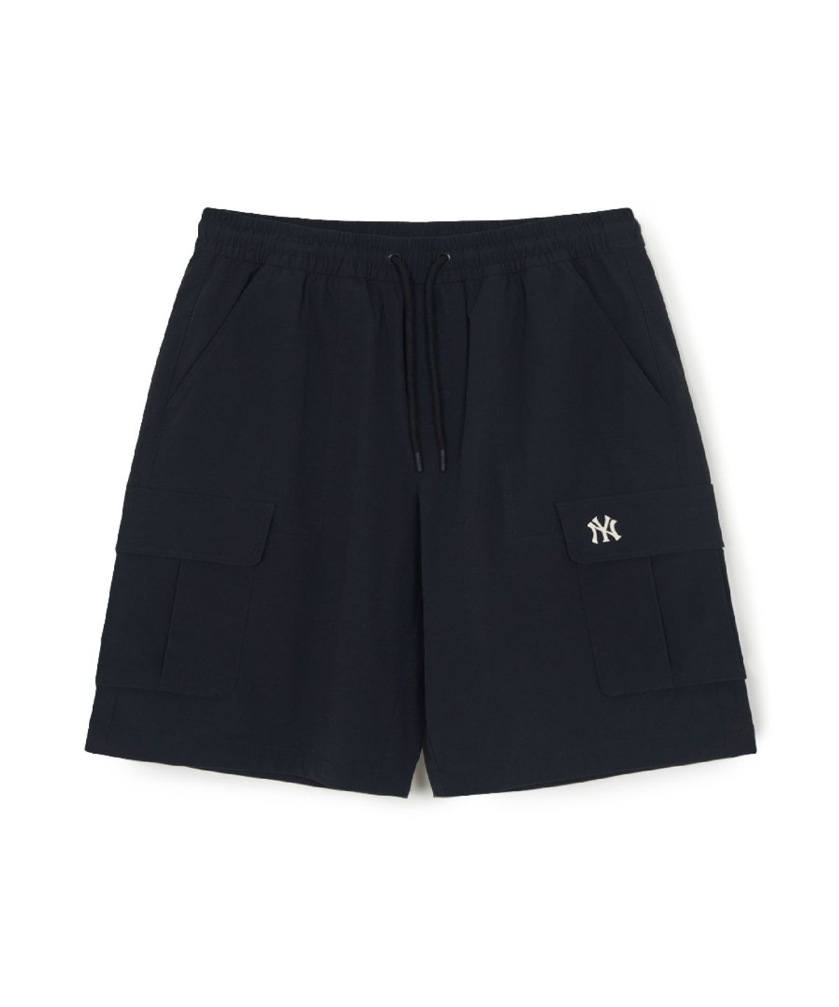 엠엘비(MLB) 베이직 고프코어 나일론 카고 6부 반바지 NY (Black)