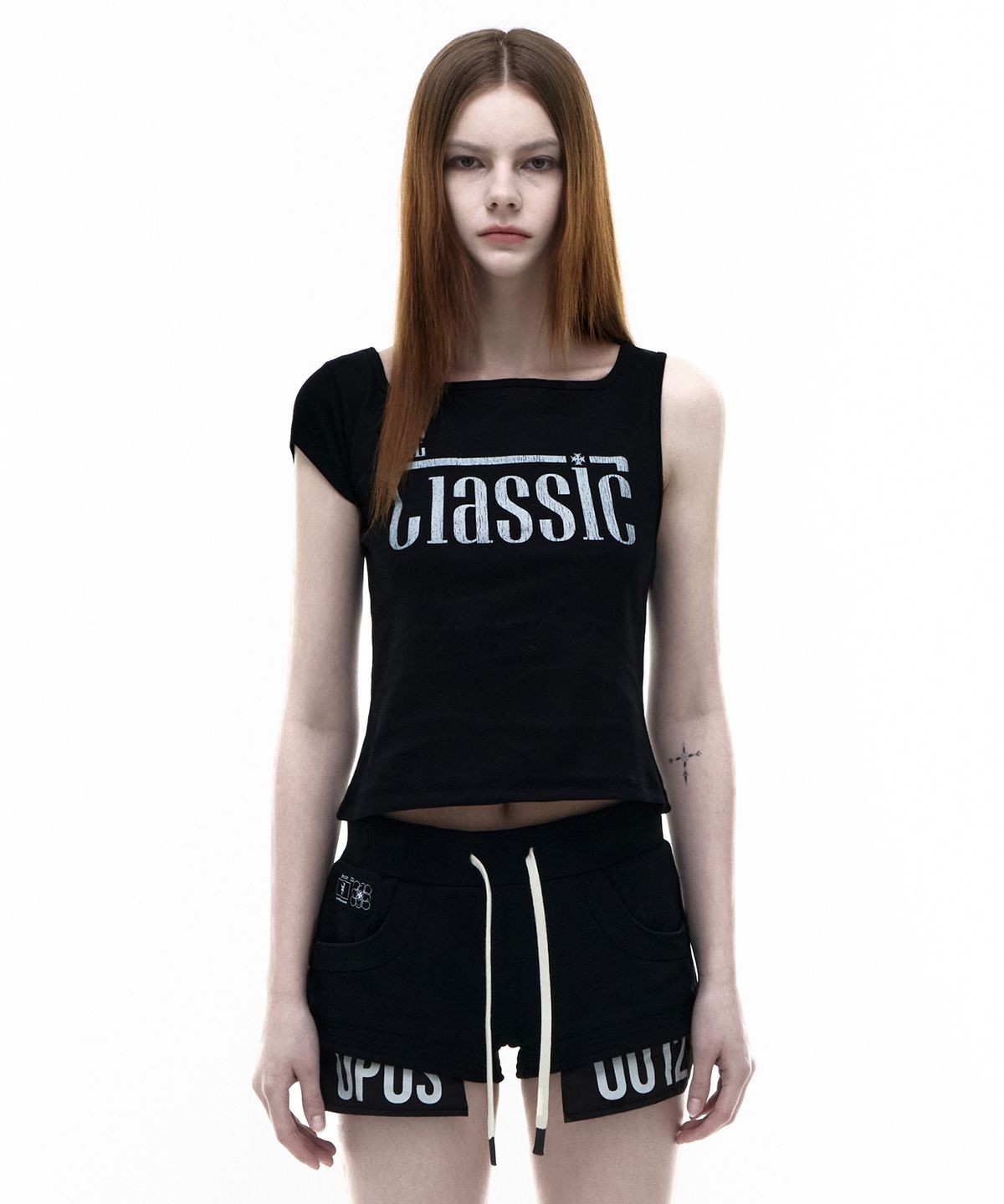 오퍼스 0012(OPUS 0012) Op. 07 F-GIRL HALF LESS TOP BLACK