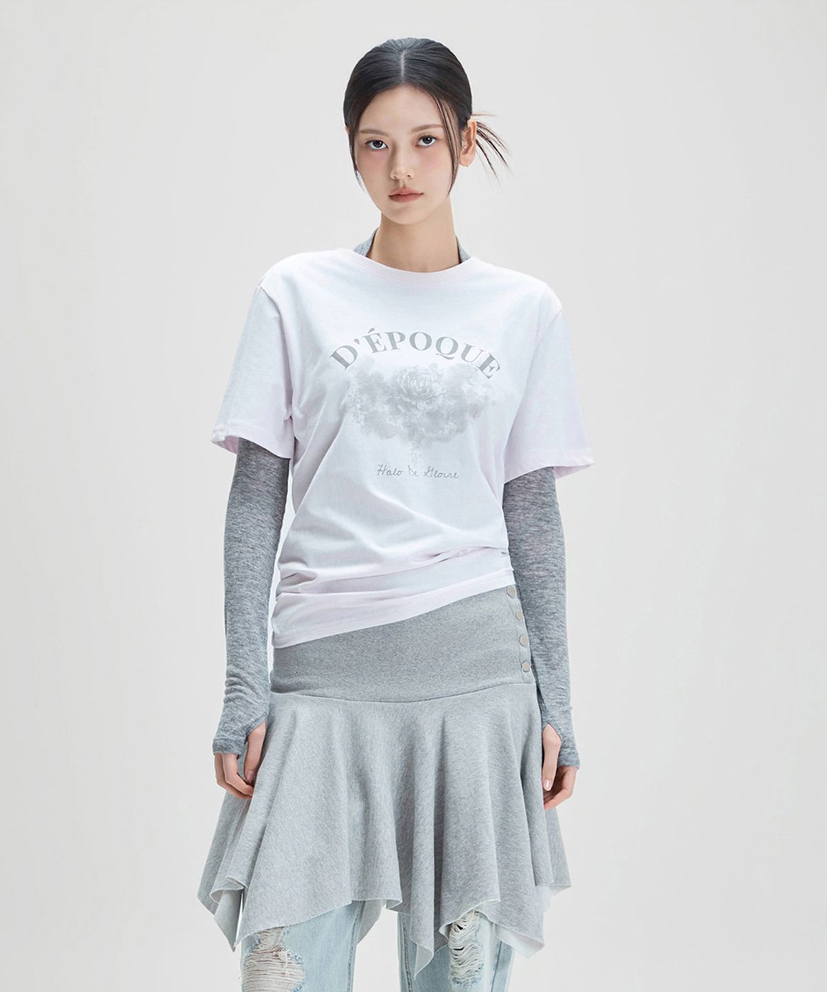 미쏘(MIXXO) 오버핏 그래픽 반팔 티셔츠_MIWHWG401A