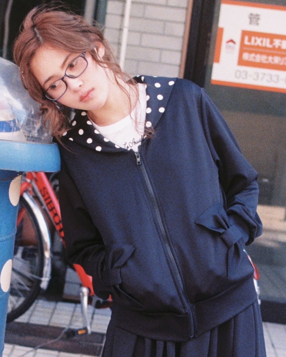 로액슈얼(LO AXUAL) DOT SAILOR COLLAR RIBBON ZIP UP_BLACK