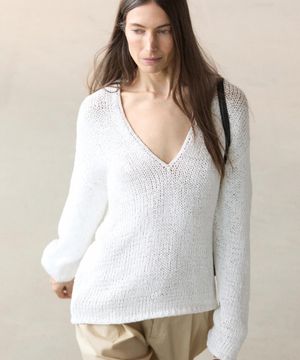 오픈 니트 V넥 스웨터