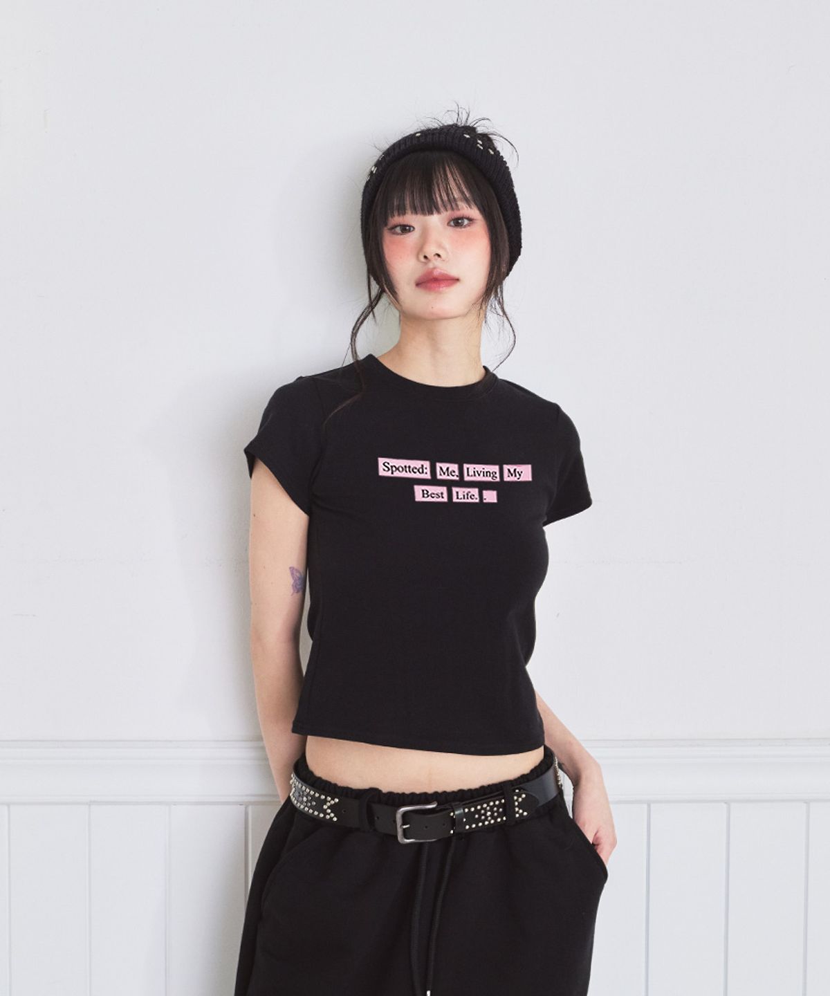 페이지시시(PAGESIISII) 베스트 라이프 프린팅 슬림핏 반팔티 블랙