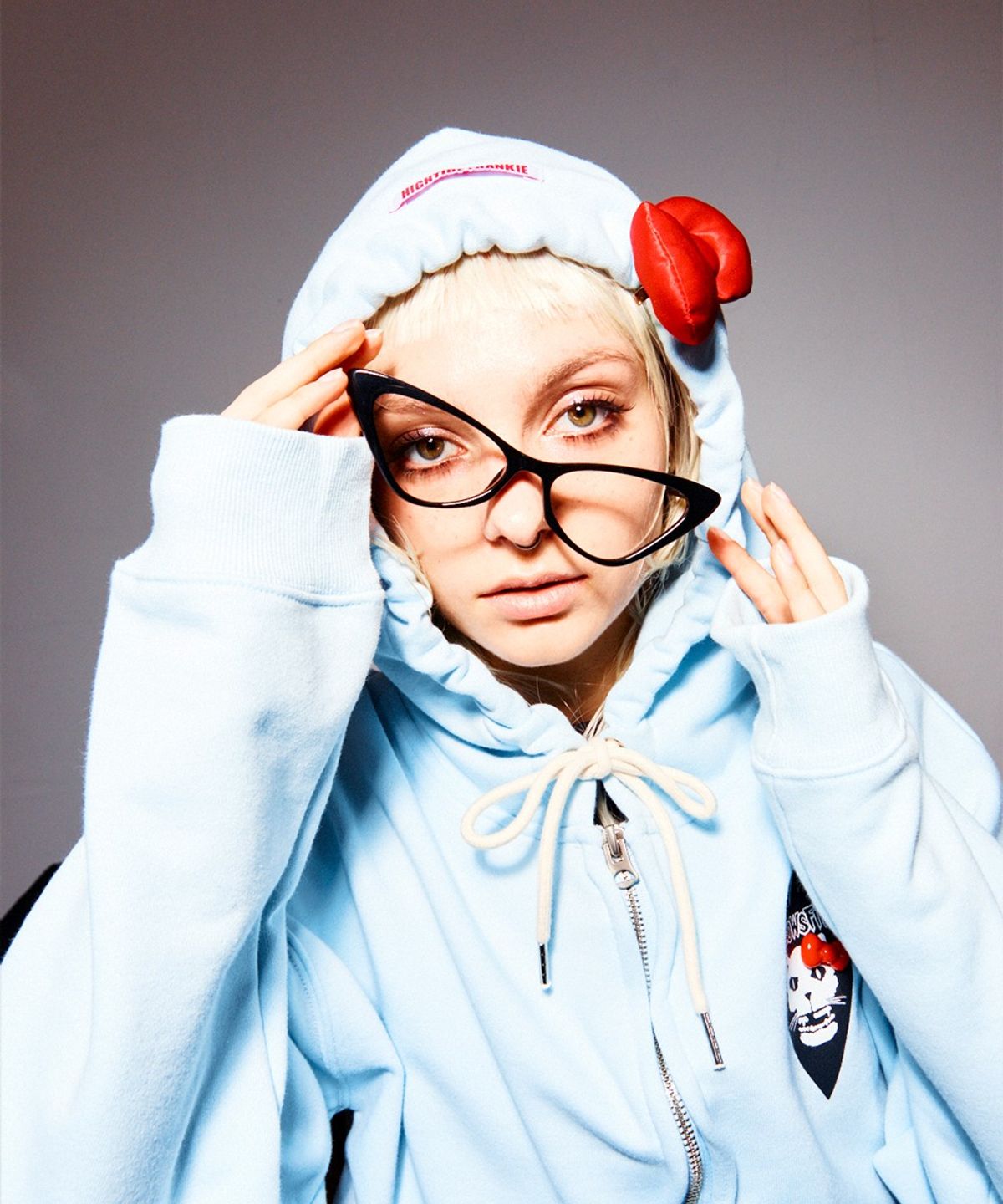 하이타이드 프랭키(HIGHTIDEFRANKIE) MEOWSFITS Crop Wire Zip-Up Hoodie Sky Blue