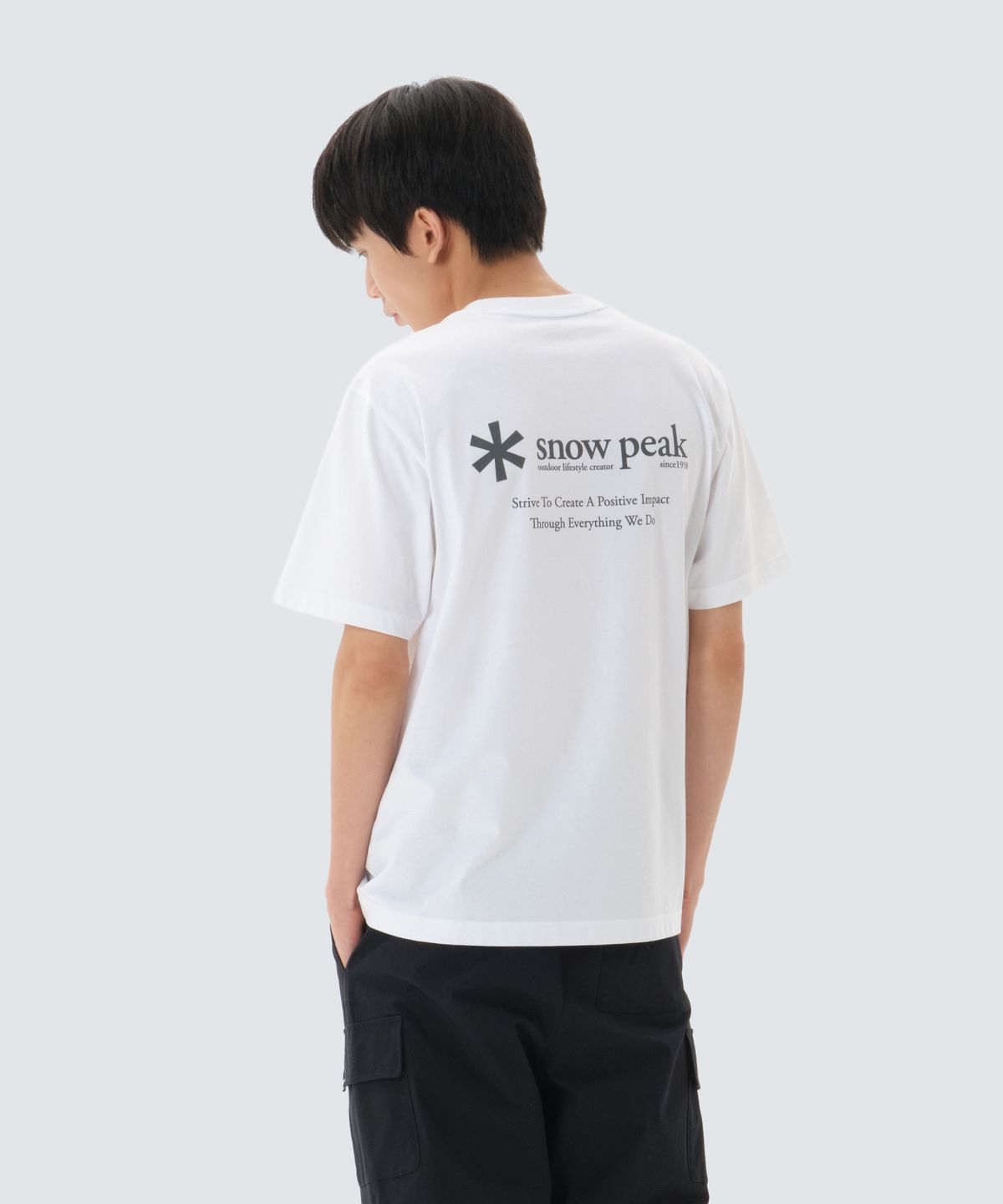 스노우피크 어패럴(SNOWPEAK APPAREL) 코튼 레터링 반팔 티셔츠 (S26MMFTS62) White