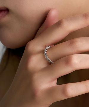 실버 925 라운드 베젤세팅 하프 반지 LLRS60710S