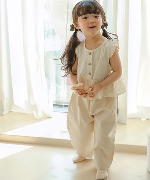 반짝이는 햇살에 청순함을 담았죠 - 아기 레이어드 블라우스