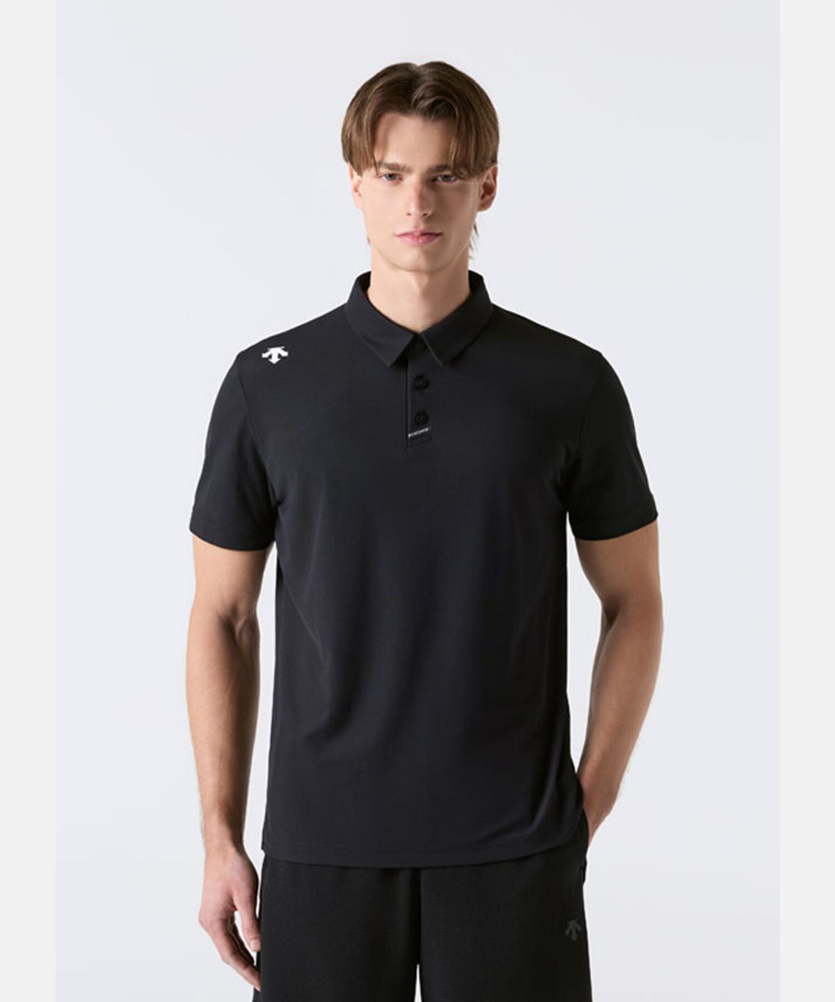 데상트(DESCENTE) 레이블록 폴로 반팔 티셔츠 블랙 SR221UPS47