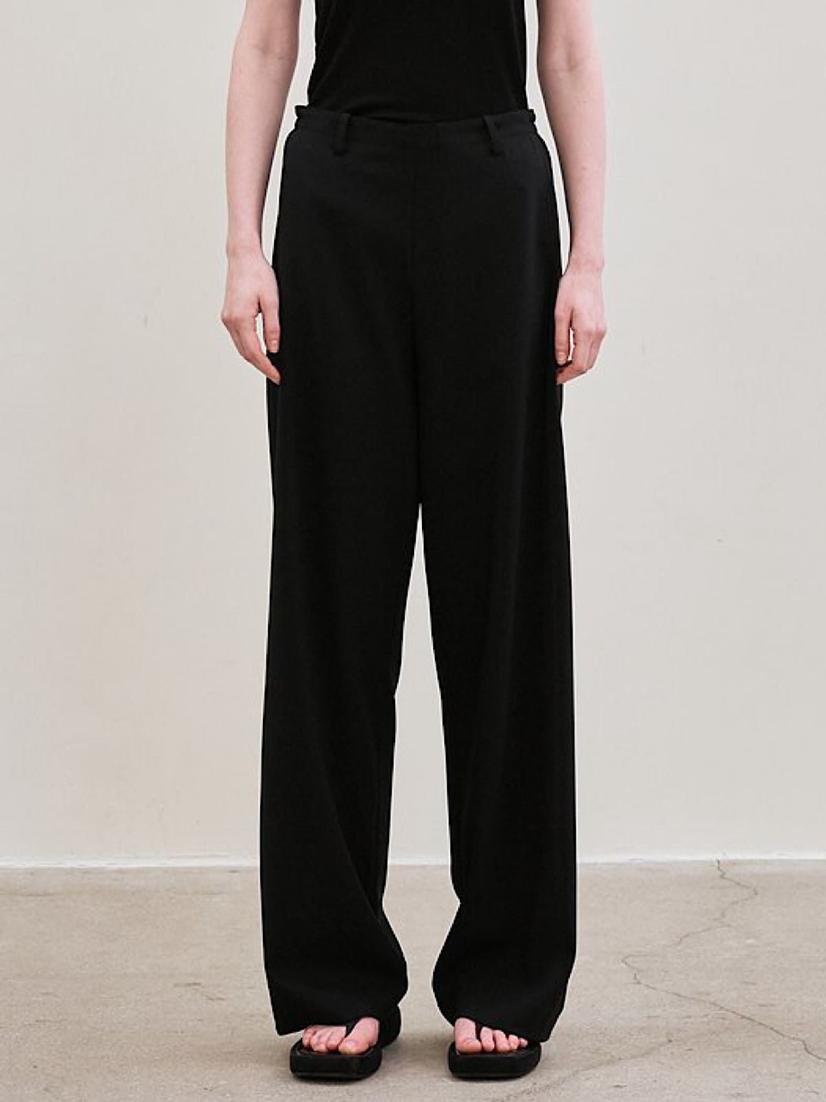 르(LE) lessence comfort banding pants (black)