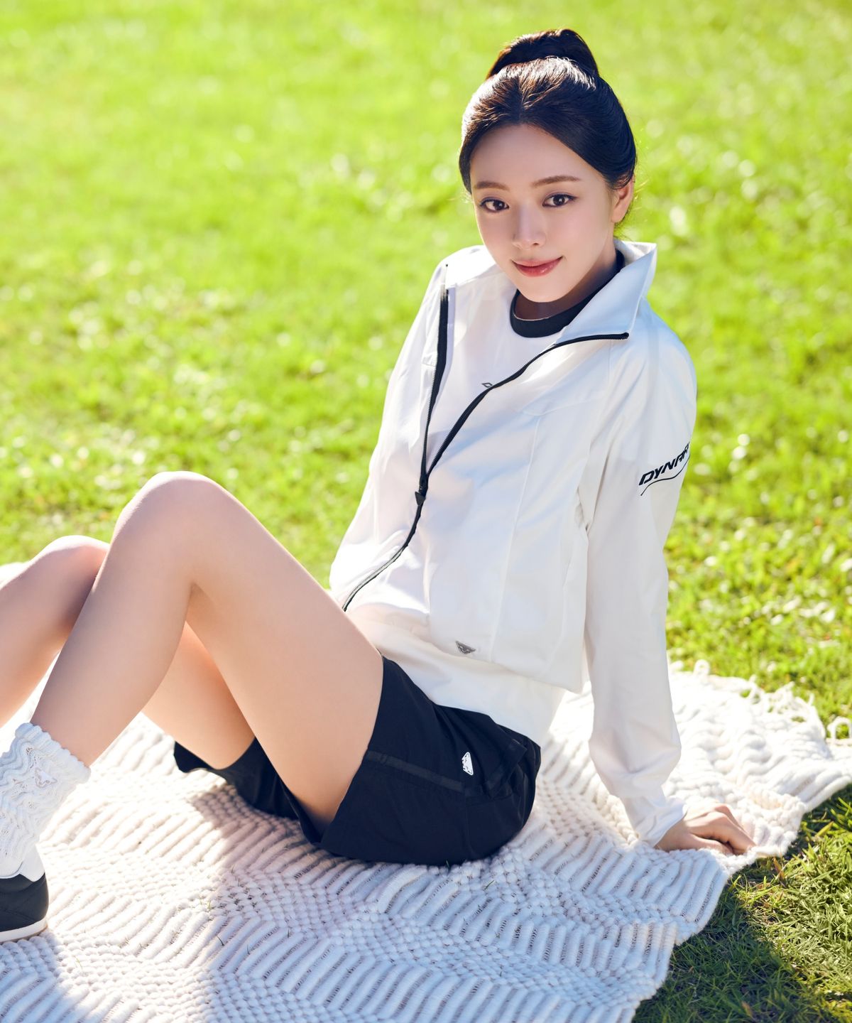 다이나핏(DYNAFIT) CHIC (시크) 여성 하프 팬츠_Black YWM26367Z1