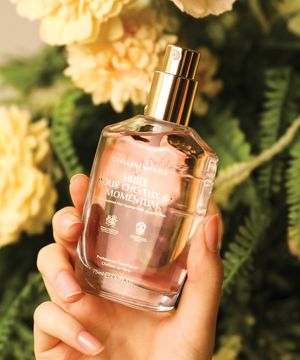 서정적 노트의 프리미엄 헤어 에센스