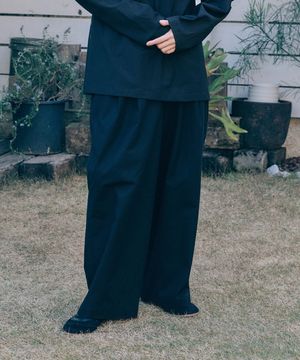 유니섹스 와이드 치노 팬츠 블랙