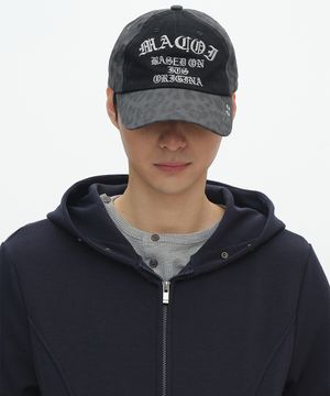 레오파드 블록 레이어드 워드 투톤 배색 코튼 볼캡 [블랙]