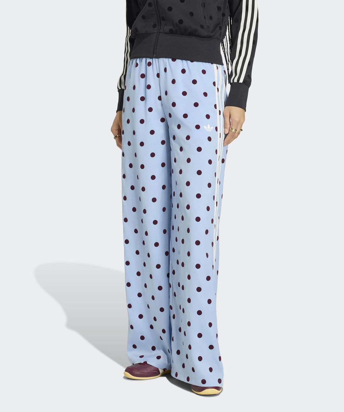 아디다스(ADIDAS) 새틴 폴카 닷 와이드 레그 팬츠 - 클리어스카이 / KV1170