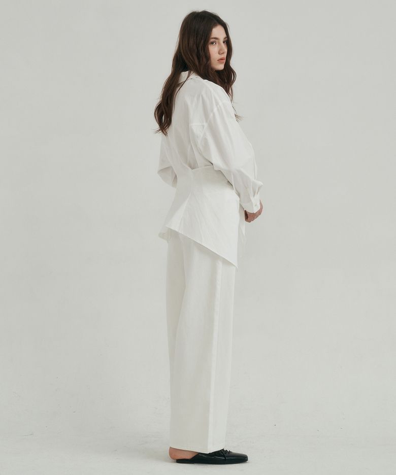 Calm line semi wide denim white