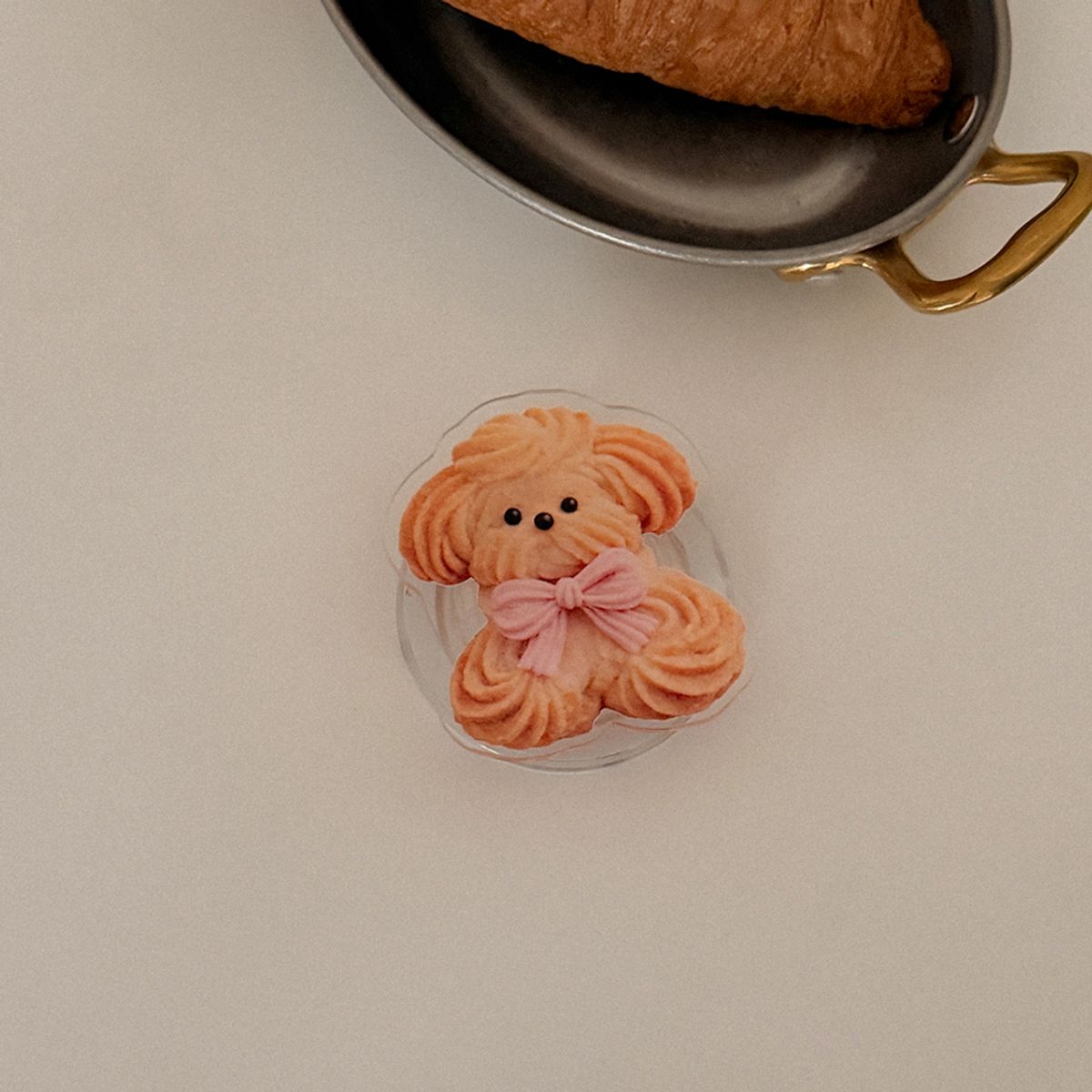메이드모먼(MADEMOMENT) butter cookie puppy 디자인 [맥세이프 아크릴스마트톡]