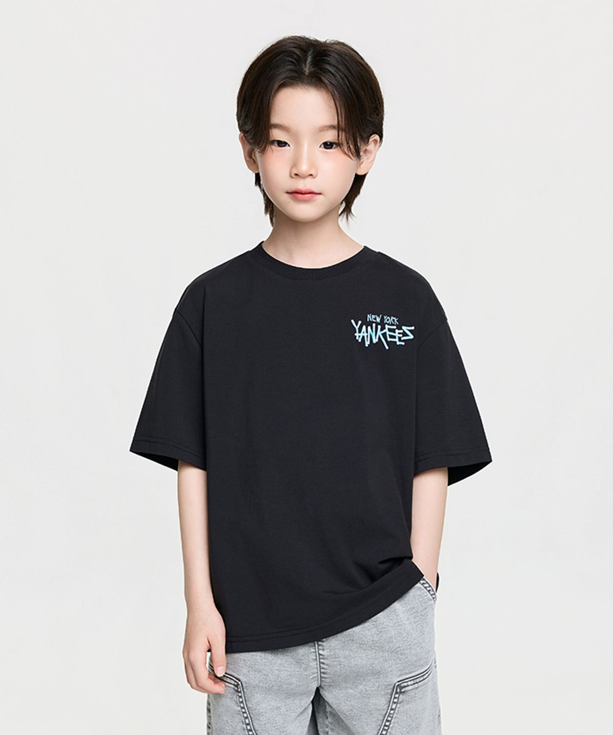 엠엘비 키즈(MLB KIDS) 스트릿 베이직 레터링 아트웍 티셔츠 NY (Black)