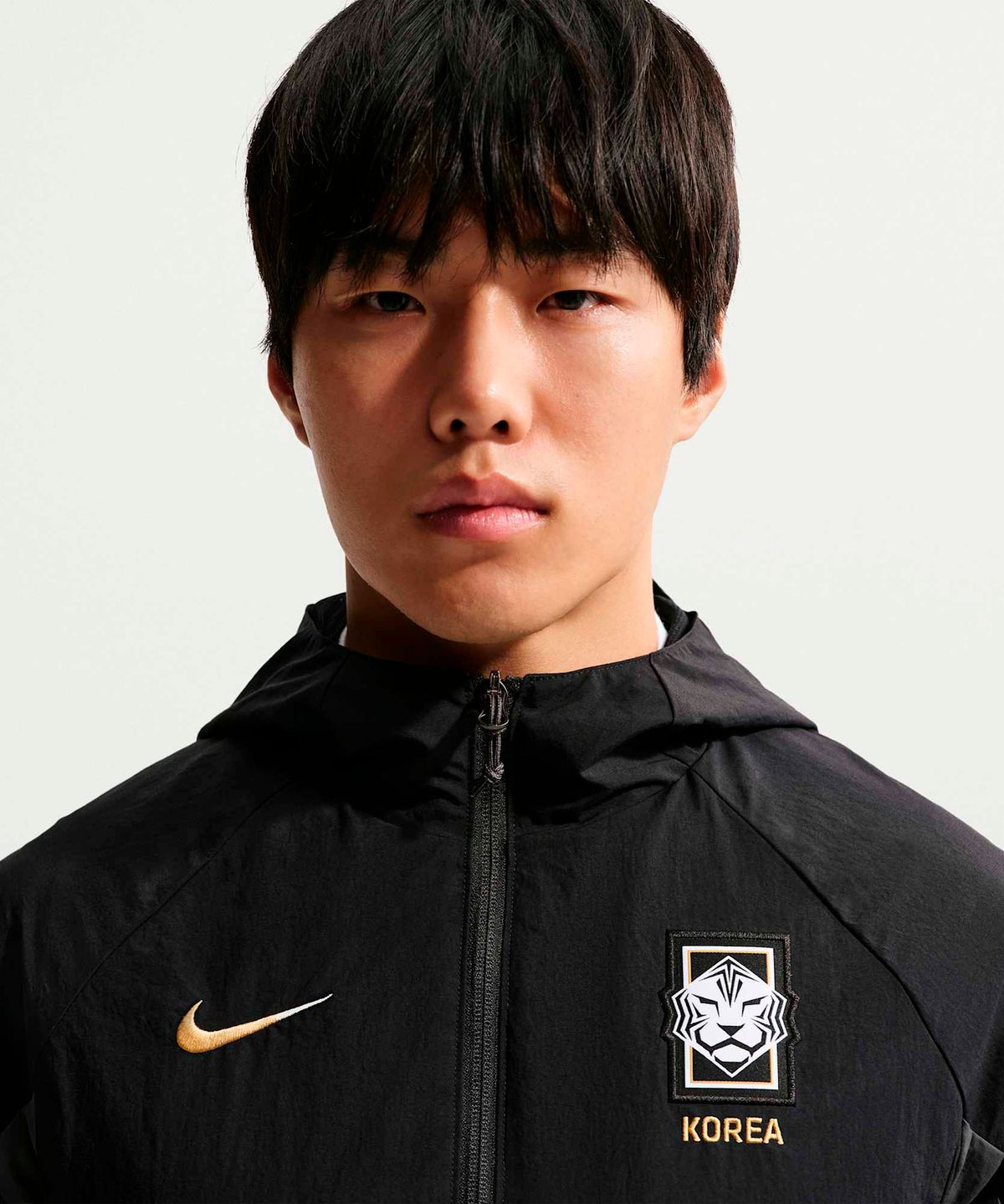 나이키(NIKE) 대한민국 AWF 축구 우븐 재킷 M - 블랙:다크 스모크 그레이:클럽 골드 / IH0789-010