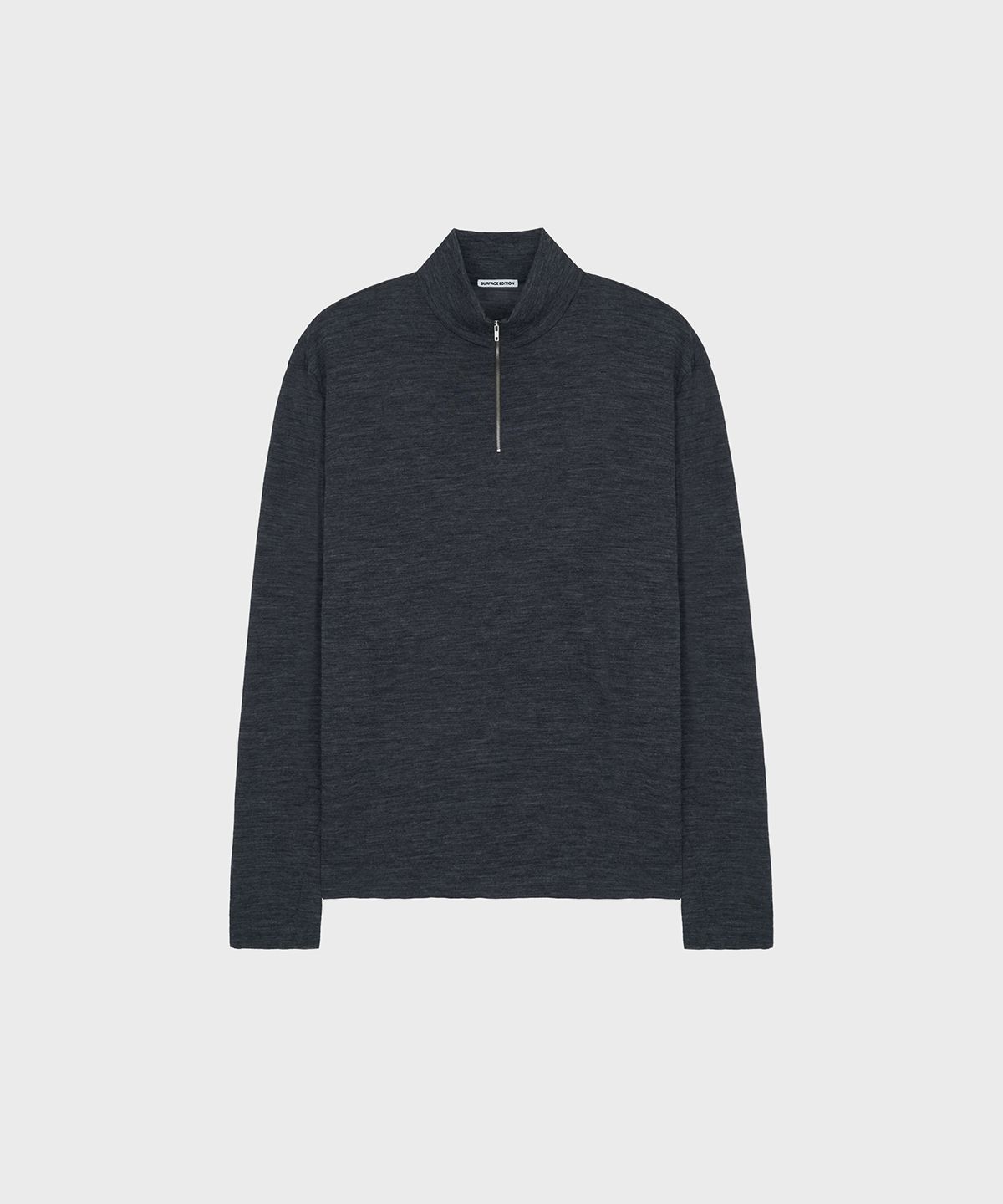 서피스에디션(SURFACE EDITION) LIGHTWEIGHT WOOL HALF ZIP-UP CHARCOAL