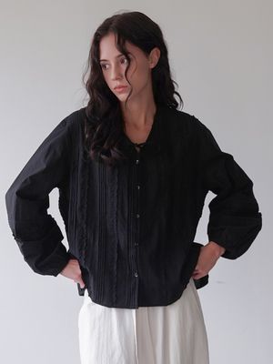 [셔링포인트/봄신상] 로맨틱 리본 타이 텍스처 블라우스 2colors